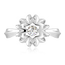 Кольцо из белого золота с бриллиантом