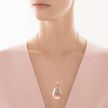 Подвеска из желтого золота с бриллиантами