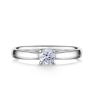 Кольцо из белого золота с бриллиантом