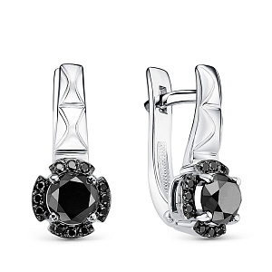 Серьги из белого золота с бриллиантами