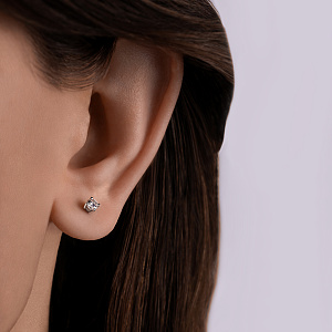 Серьги Пусеты