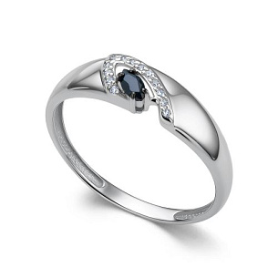 Кольцо из белого золота с сапфиром и бриллиантами