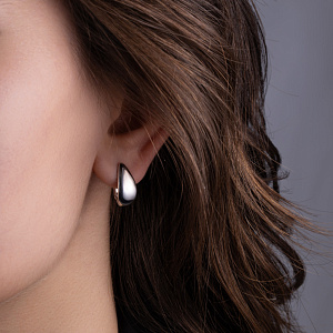 Серьги с английским замком из серебра