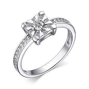 Кольцо из серебра с фианитами