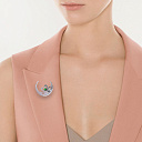 Брошь из серебра с фианитом